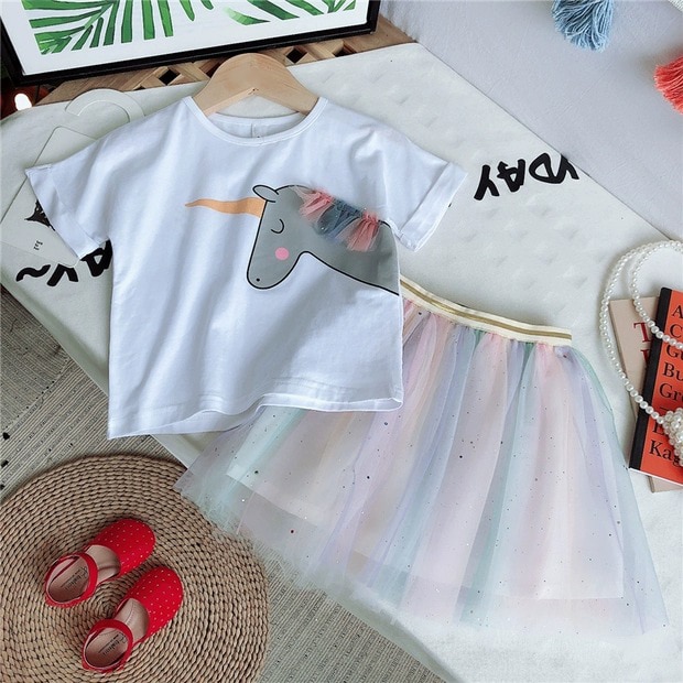 2020 Summer Girls' Clothing Sets Elegant Princess Cartoon Embroidered T-shirt+Gauze Skirt 2PCS Children Baby Kids Clothes Suit 2020 Summer Girls' Clothing Sets Elegant Princess Cartoon Embroidered T-shirt+Gauze Skirt 2PCS Children Baby Kids Clothes Suit