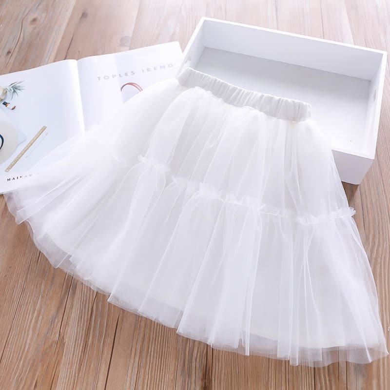 2020 Summer Girls' Clothing Sets Elegant Princess Cartoon Embroidered T-shirt+Gauze Skirt 2PCS Children Baby Kids Clothes Suit 2020 Summer Girls' Clothing Sets Elegant Princess Cartoon Embroidered T-shirt+Gauze Skirt 2PCS Children Baby Kids Clothes Suit