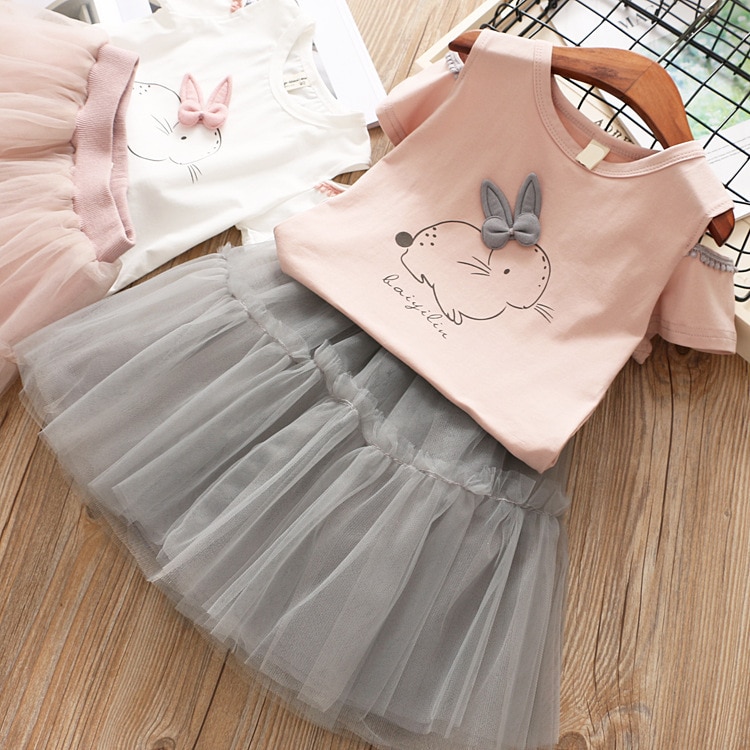 2020 Summer Girls' Clothing Sets Elegant Princess Cartoon Embroidered T-shirt+Gauze Skirt 2PCS Children Baby Kids Clothes Suit 2020 Summer Girls' Clothing Sets Elegant Princess Cartoon Embroidered T-shirt+Gauze Skirt 2PCS Children Baby Kids Clothes Suit