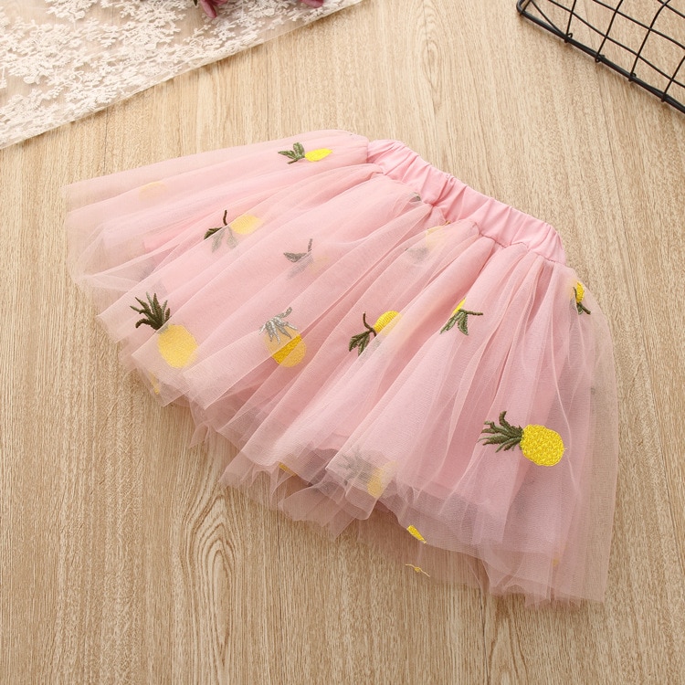 2020 Summer Girls' Clothing Sets Elegant Princess Cartoon Embroidered T-shirt+Gauze Skirt 2PCS Children Baby Kids Clothes Suit 2020 Summer Girls' Clothing Sets Elegant Princess Cartoon Embroidered T-shirt+Gauze Skirt 2PCS Children Baby Kids Clothes Suit
