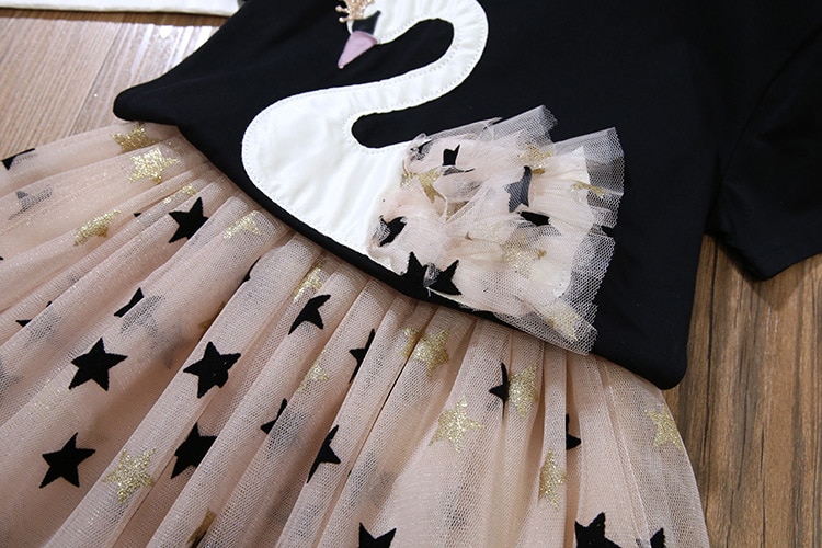 2020 Summer Girls' Clothing Sets Elegant Princess Cartoon Embroidered T-shirt+Gauze Skirt 2PCS Children Baby Kids Clothes Suit 2020 Summer Girls' Clothing Sets Elegant Princess Cartoon Embroidered T-shirt+Gauze Skirt 2PCS Children Baby Kids Clothes Suit
