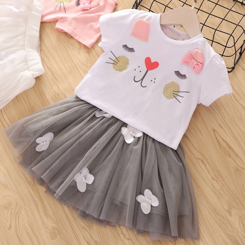 2020 Summer Girls' Clothing Sets Elegant Princess Cartoon Embroidered Top+Gauze Skirt 2PCS Children Baby Kids Girls Clothes Suit 2020 Summer Girls' Clothing Sets Elegant Princess Cartoon Embroidered Top+Gauze Skirt 2PCS Children Baby Kids Girls Clothes Suit