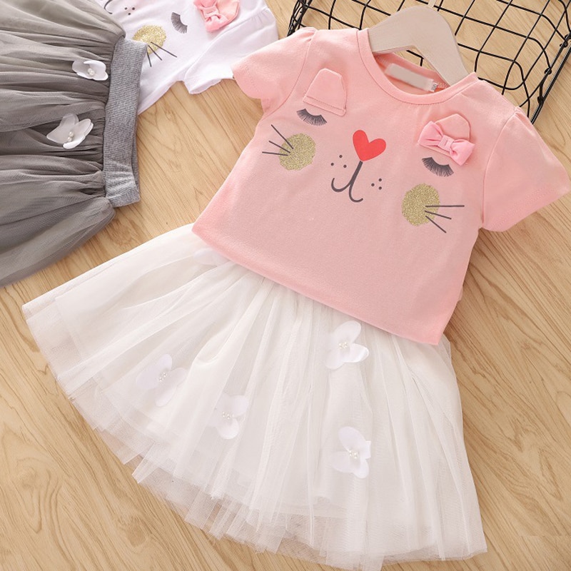 2020 Summer Girls' Clothing Sets Elegant Princess Cartoon Embroidered Top+Gauze Skirt 2PCS Children Baby Kids Girls Clothes Suit 2020 Summer Girls' Clothing Sets Elegant Princess Cartoon Embroidered Top+Gauze Skirt 2PCS Children Baby Kids Girls Clothes Suit