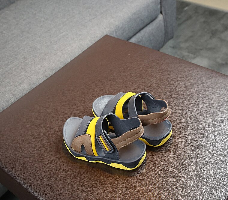 Children's sandals 2019 summer new girls children baby soft bottom boys beach shoes Children's sandals 2019 summer new girls children baby soft bottom boys beach shoes