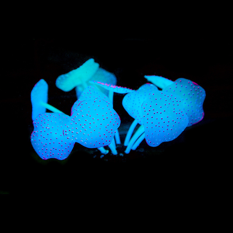 11 Leaves Silicone Artificial Fish Tank Aquarium Coral Plant Ornament Pets Underwater Decors Free Shipping 11 Leaves Silicone Artificial Fish Tank Aquarium Coral Plant Ornament Pets Underwater Decors Free Shipping