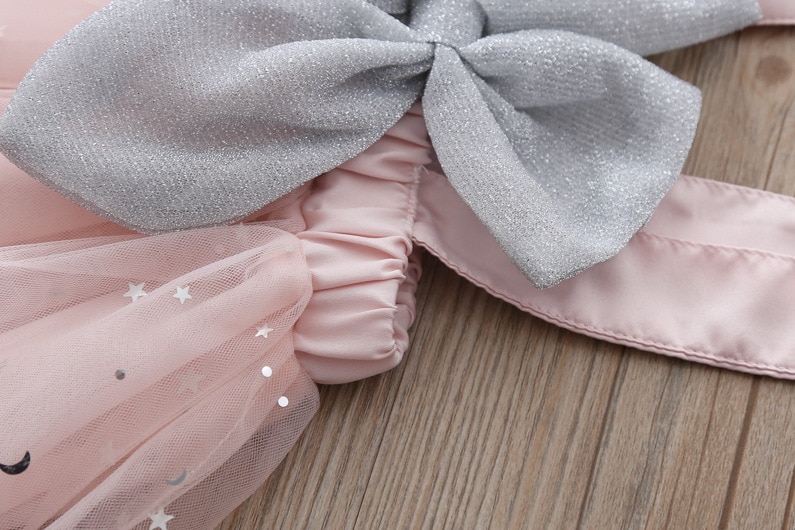 Humor Bear Baby Girls Clothing Set Summer Korean Flying Sleeve T-shirt+Suspender Skirt Bow Kids 2PCS Suit Toddler Girl Clothes Humor Bear Baby Girls Clothing Set Summer Korean Flying Sleeve T-shirt+Suspender Skirt Bow Kids 2PCS Suit Toddler Girl Clothes
