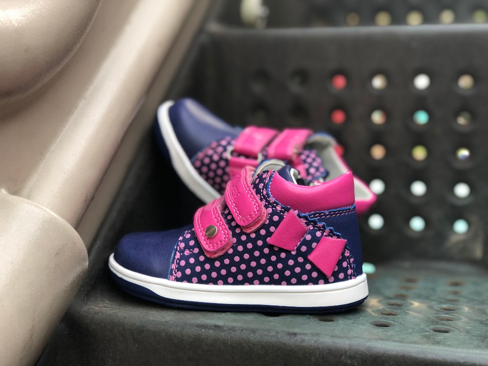 Apakowa Girls Shoes Spring Autumn Pu Leather Children's Shoes with Zip Anti-Slip Kids Lovely Sneaker for Toddler Girls Eur 20-25 Apakowa Girls Shoes Spring Autumn Pu Leather Children's Shoes with Zip Anti-Slip Kids Lovely Sneaker for Toddler Girls Eur 20-25