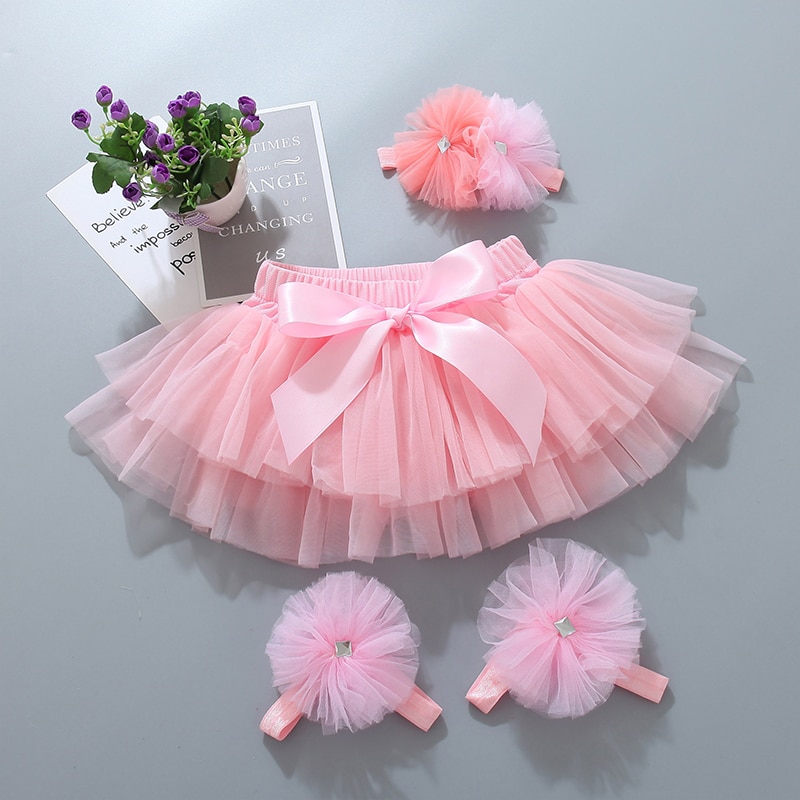 Baby girl tutu skirt 2pcs tulle lace bloomers diaper cover Newborn infant outfits Mauv headband flower set Baby mesh bloomer Baby girl tutu skirt 2pcs tulle lace bloomers diaper cover Newborn infant outfits Mauv headband flower set Baby mesh bloomer