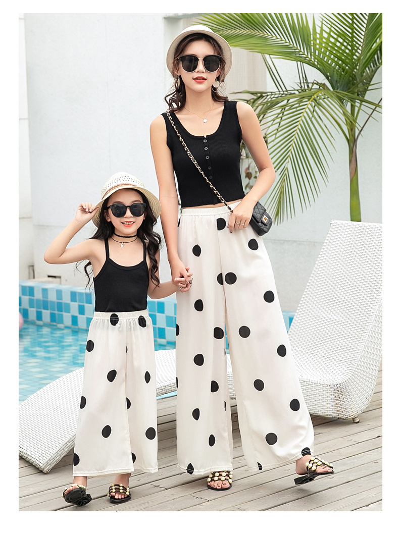Summer Mommy And Me Floral Family Matching look Mother Daughter Chiffon High-waist bohemian wide-leg pants Clothes Beach Outfits Summer Mommy And Me Floral Family Matching look Mother Daughter Chiffon High-waist bohemian wide-leg pants Clothes Beach Outfits