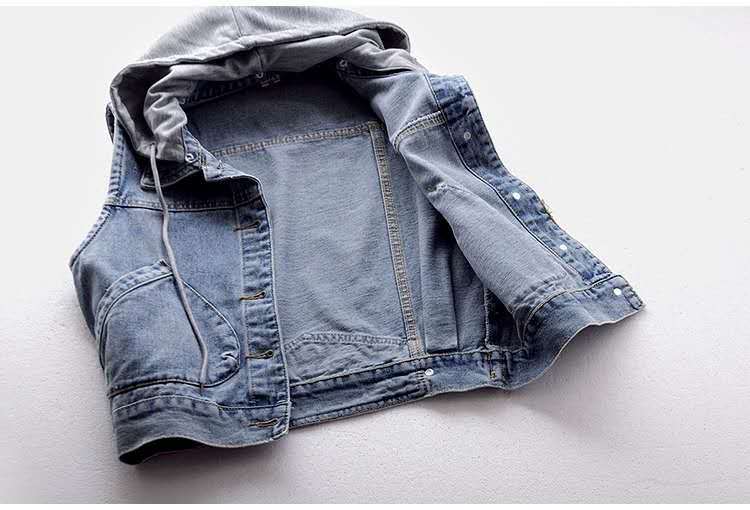 2020 New Denim Vest Waistcoat Women Plus size Loose Wild Jeans Coats Woman Hooded Short Vest Tops Jacket Female Korean Slim Vest 2020 New Denim Vest Waistcoat Women Plus size Loose Wild Jeans Coats Woman Hooded Short Vest Tops Jacket Female Korean Slim Vest